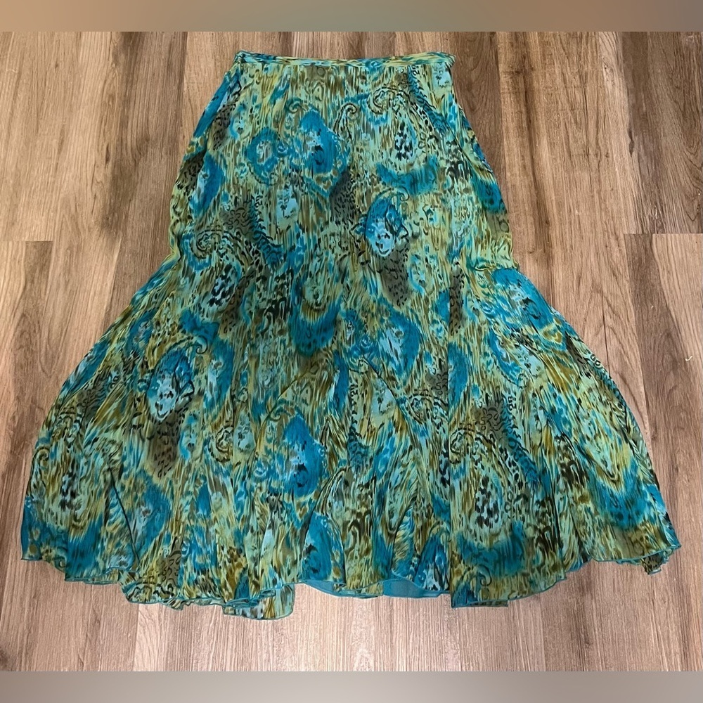 Women's Coldwater Creek Flowing Blue/Brown Patterned Skirt